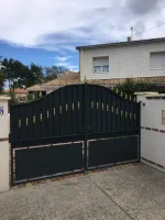 Trouver une entreprise pour la rénovation de son portail à Gujan Mestrawebp