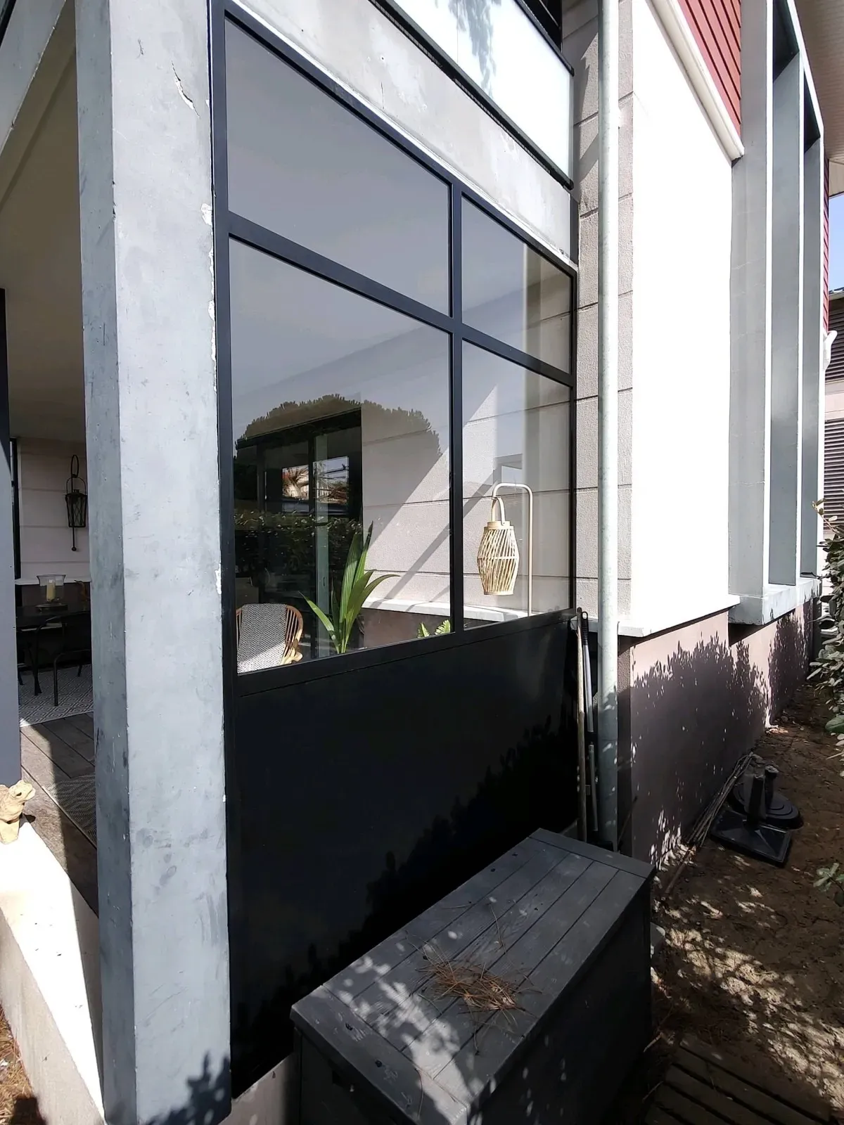 Conception et réalisation de verrières coupe vent sur Audenge