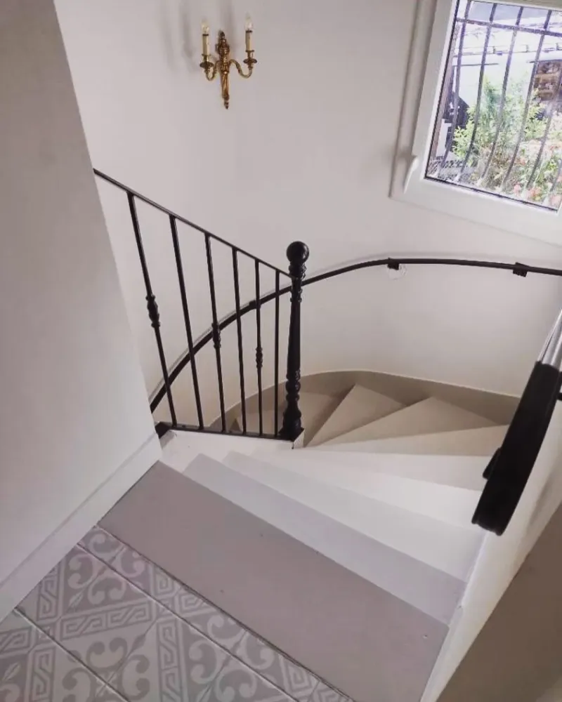 Garde corps et main courante fabriqué sur mesure en acier forgé au Teich (4webp