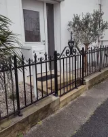 Conception de grilles en acier avec volutes ( (4)