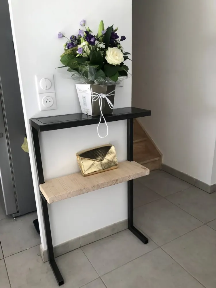 Fabrication sur mesure d'une console en acier et bois (1)
